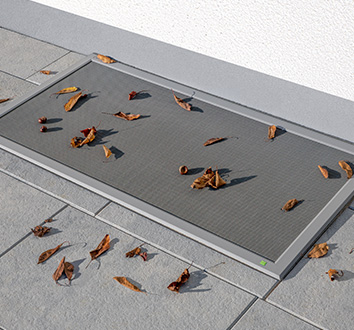 Fliegengitter-direkt Insektenschutz Lichtschachtabdeckungen Maß